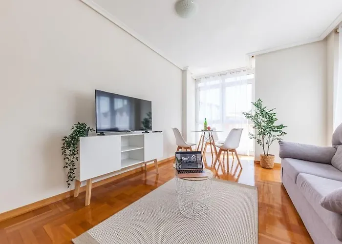 Charming Coastal Apartment Steps From The Beach