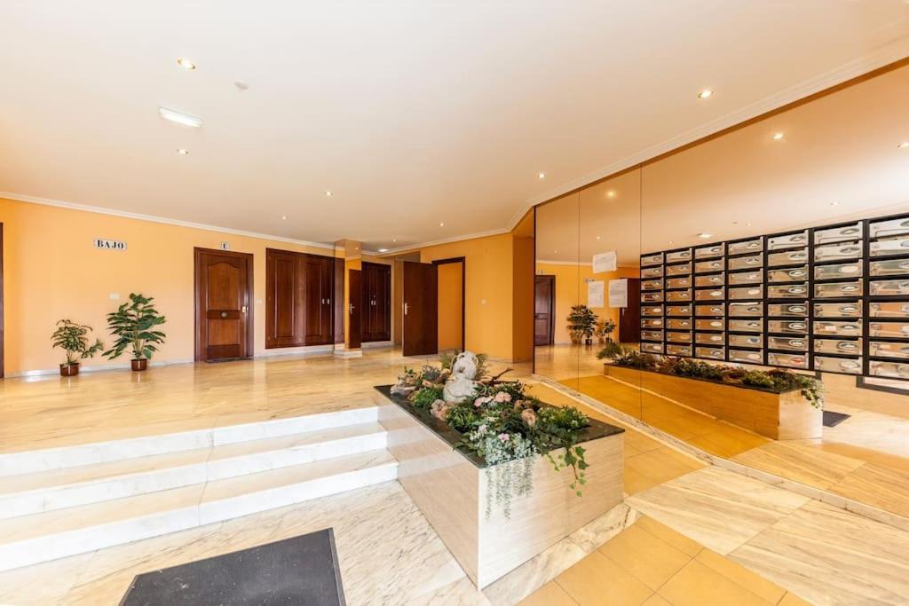 Apartment Charming Coastal Steps From The
